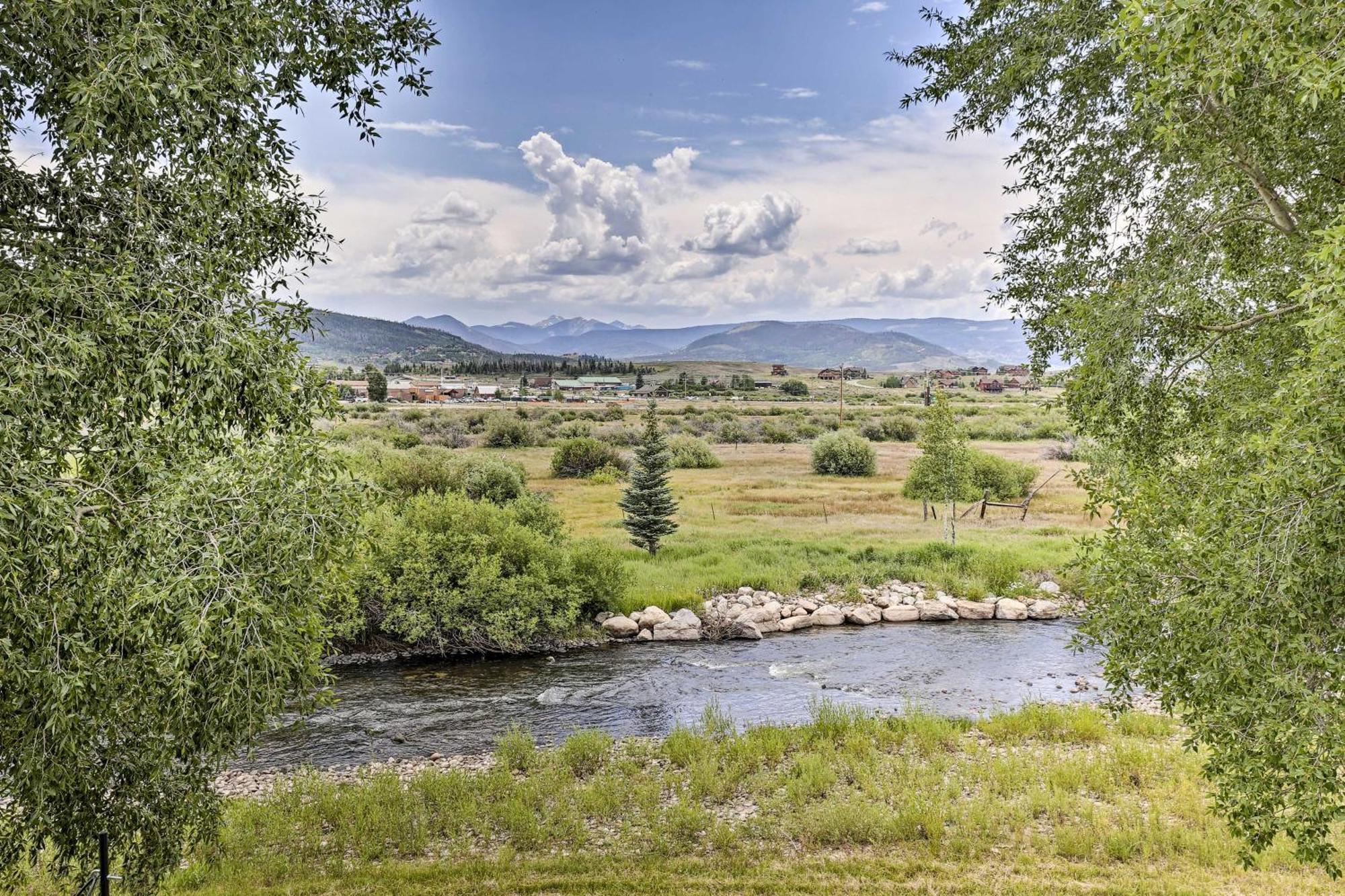 Riverfront Cabin About 4 Mi To Granby Ranch! ภายนอก รูปภาพ
